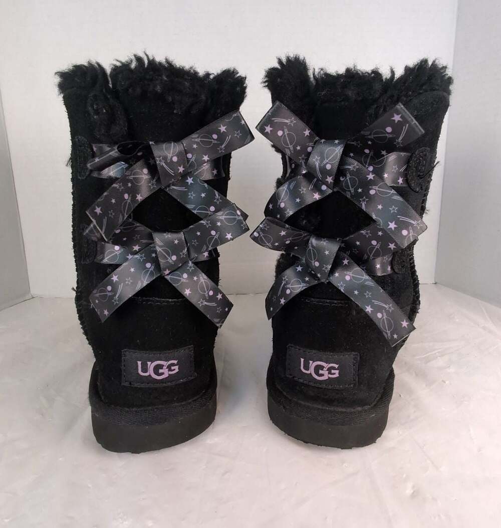 UGG Kids Bailey Bow II Galaxy Black Suede Boots Star and Planet Print Bows 3Y